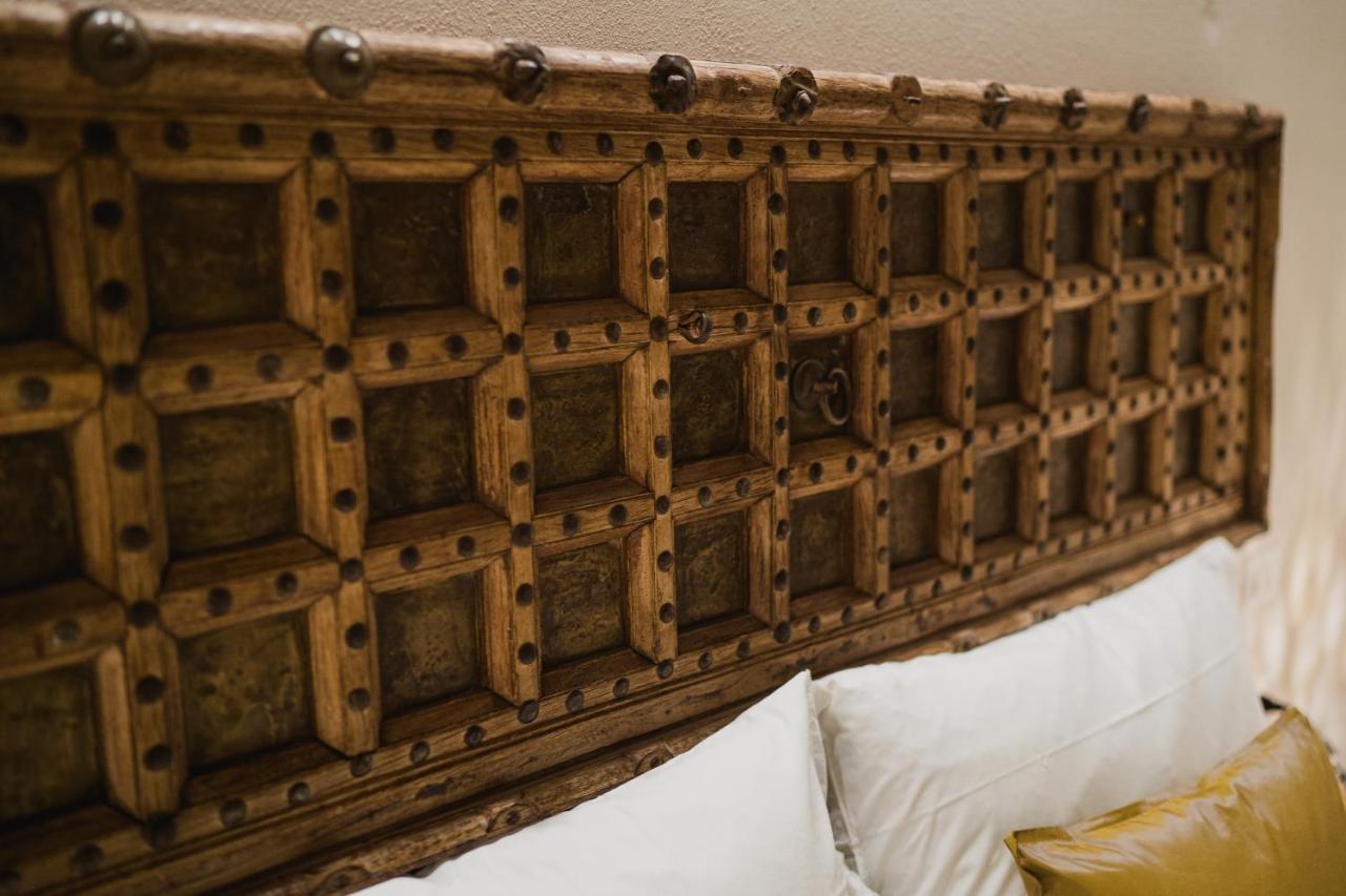 Moon'S Tower Suite&Rooms Portoscuso Bagian luar foto