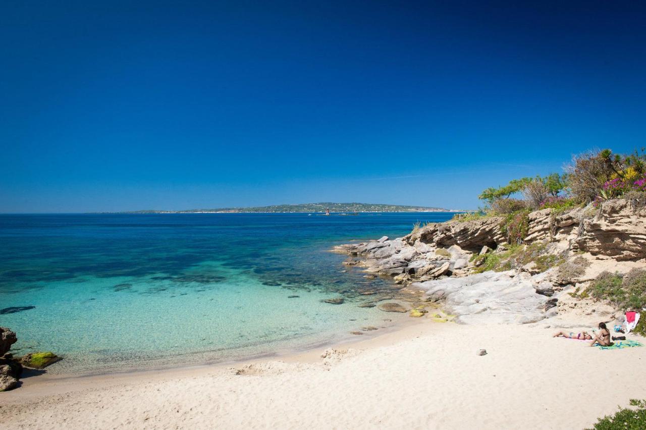 Moon'S Tower Suite&Rooms Portoscuso Bagian luar foto
